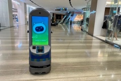 techi-concierge-robot